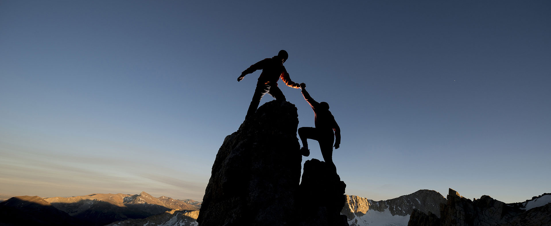 期待您与我们携手共进创造新的历史！